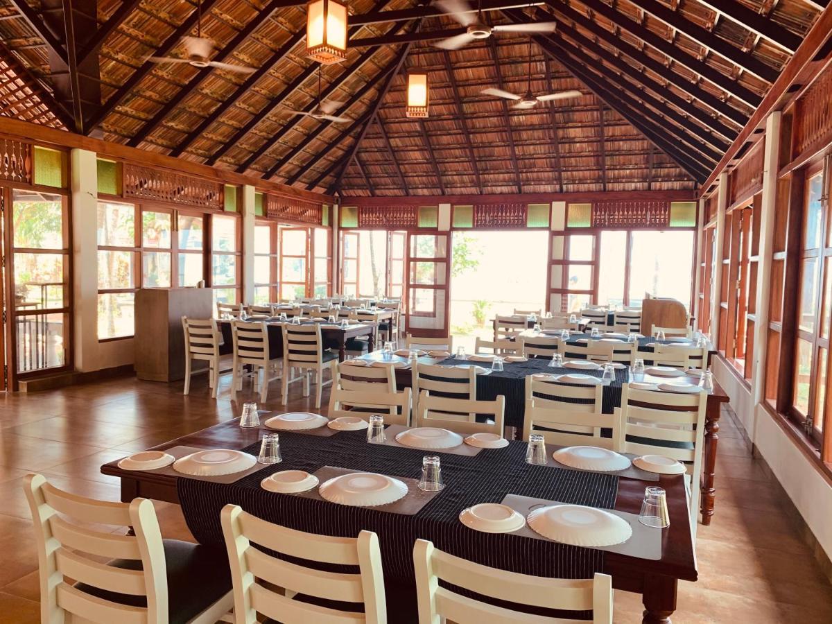 Kallanchery Retreat Kochi Extérieur photo